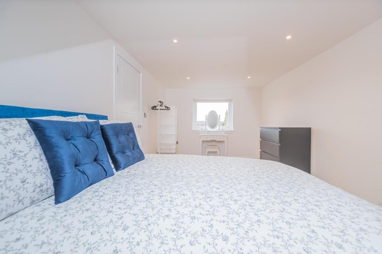 4 Bed Cottage With Hot Tub Bannockburn Exterior photo